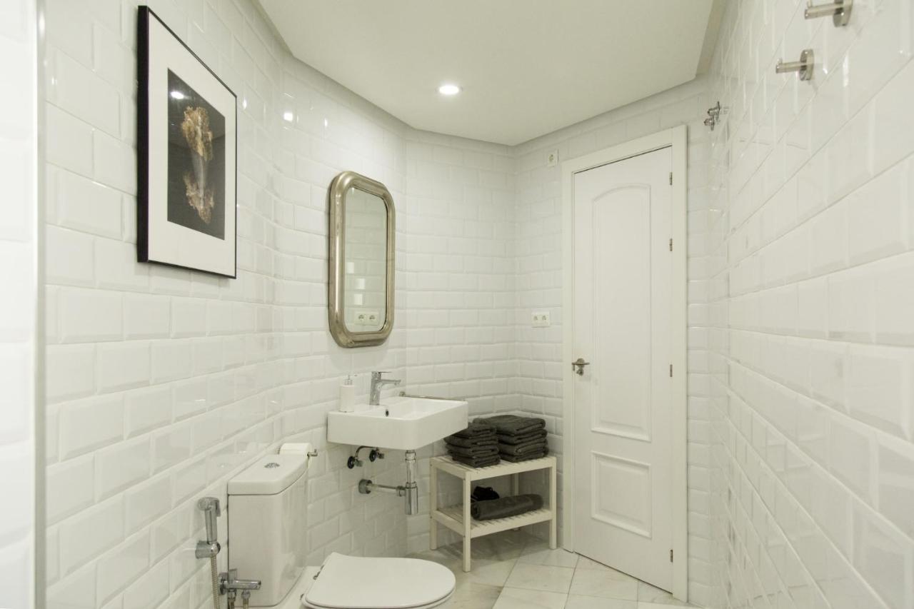 Apt Boutique - La Estrella Торремолинос Экстерьер фото