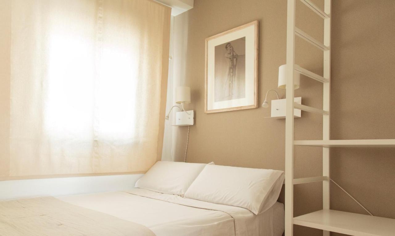 Apt Boutique - La Estrella Торремолинос Экстерьер фото