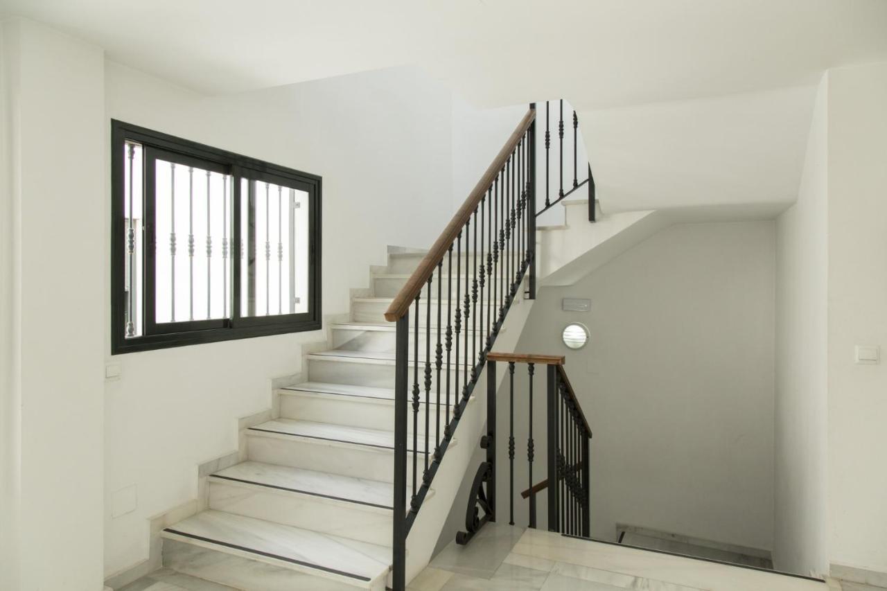 Apt Boutique - La Estrella Торремолинос Экстерьер фото